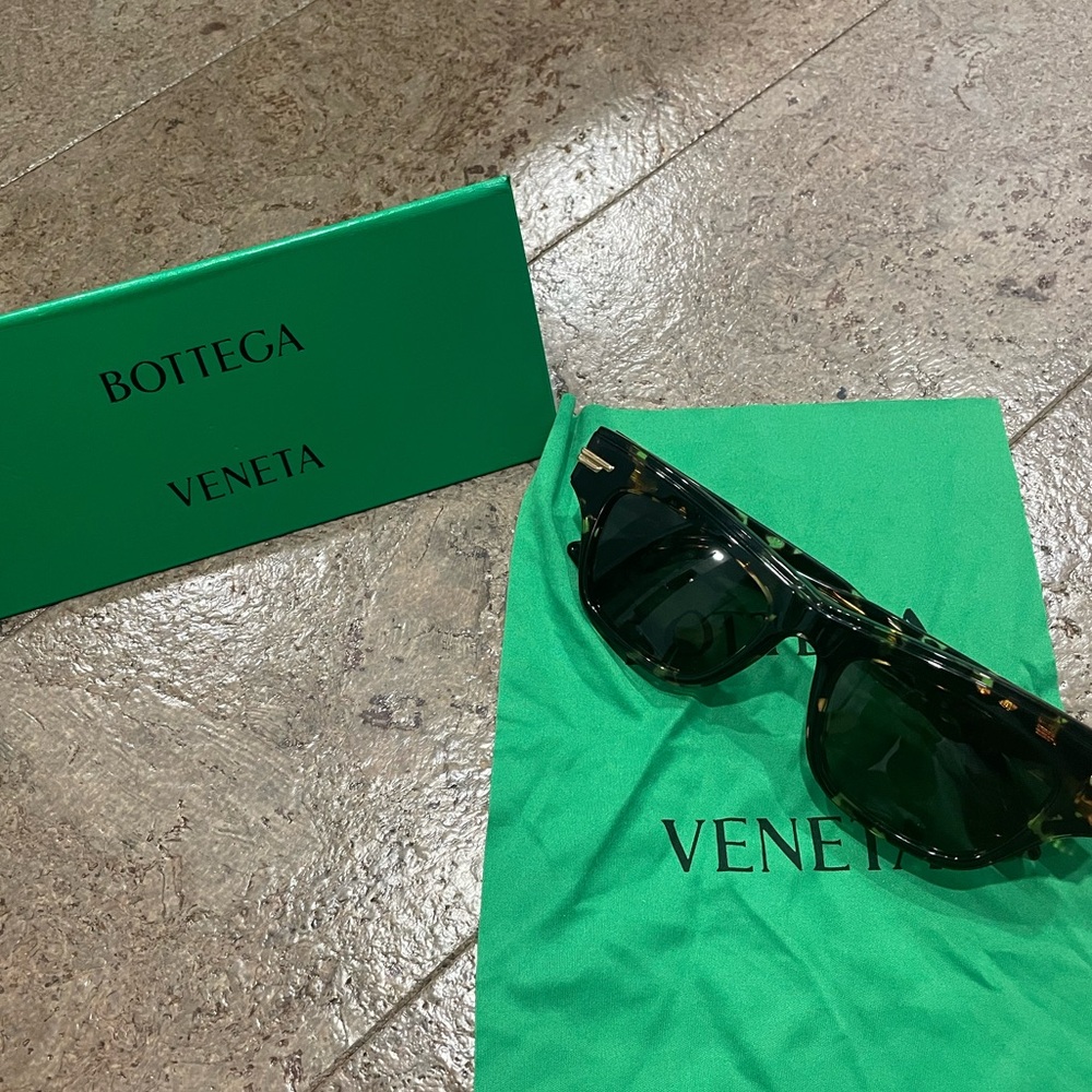 Bottega Veneta Mitre Sunglasses